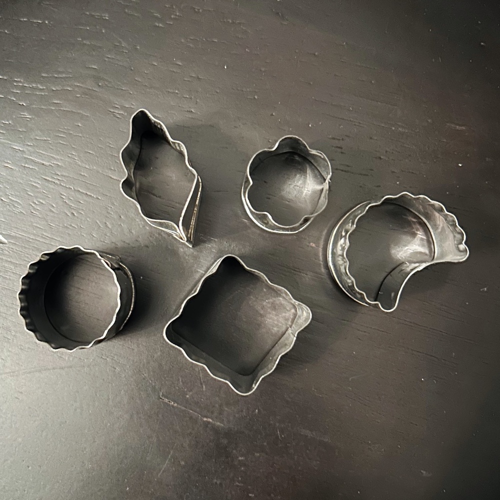 Vintage Complete Viking Canape & Hors D'oeuvre Cutters 12pc Set w Box Pristine - Picture 6 of 11